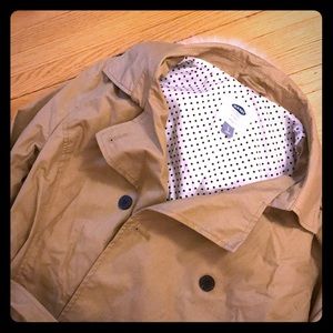 Old Navy Maternity tench coat size Large